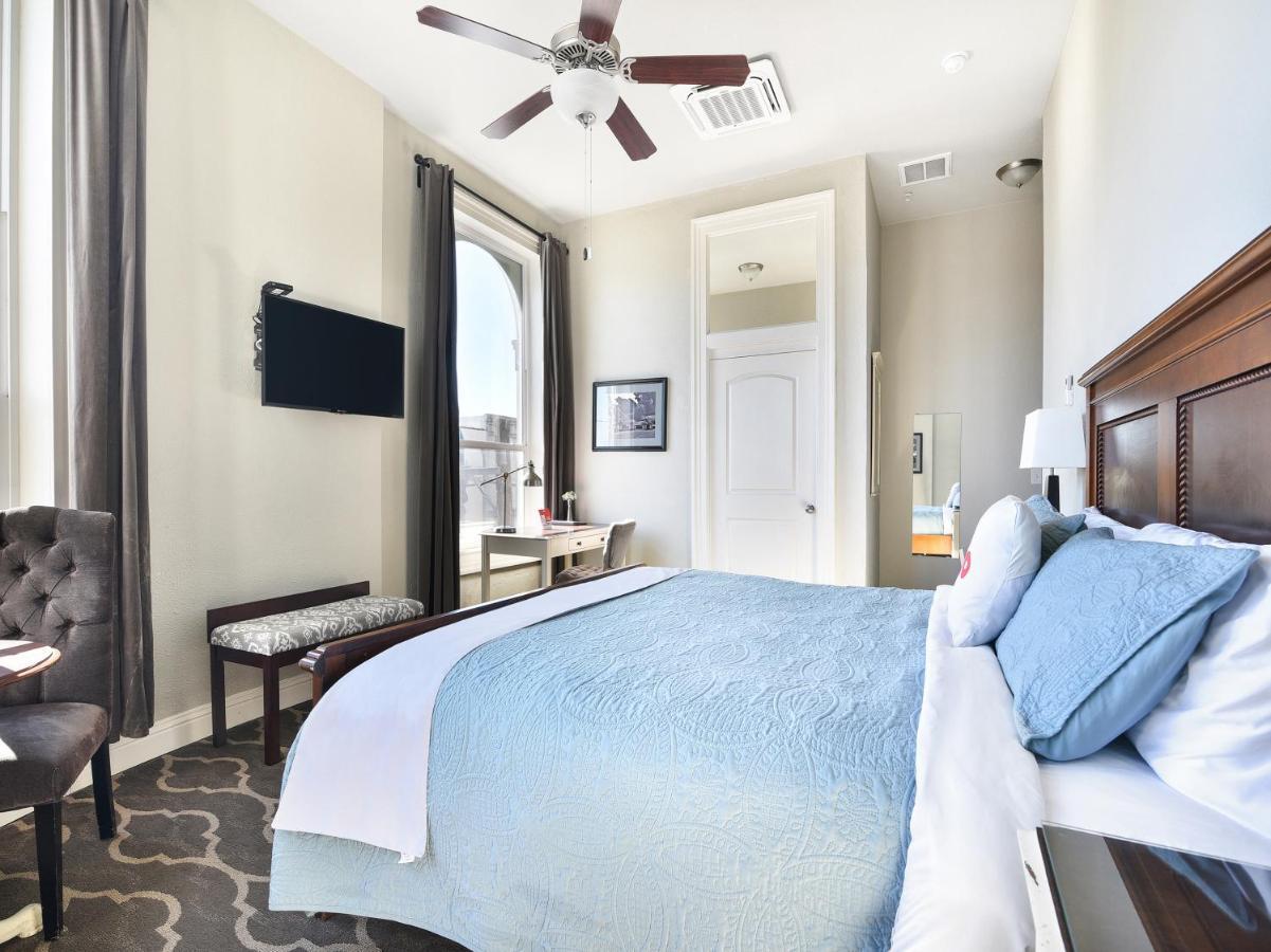 The Dilworth Inn Gonzales Bagian luar foto